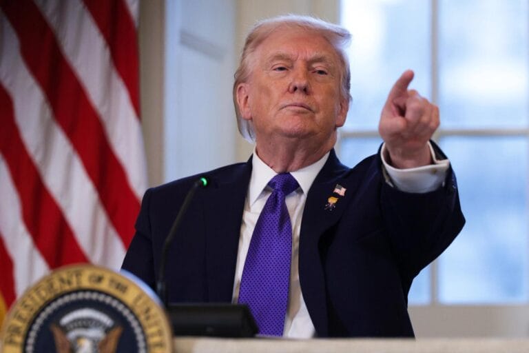 u.s. says it: The Critical Guide for Crypto Security 1 A digital representation of crypto security and federal regulatory oversight