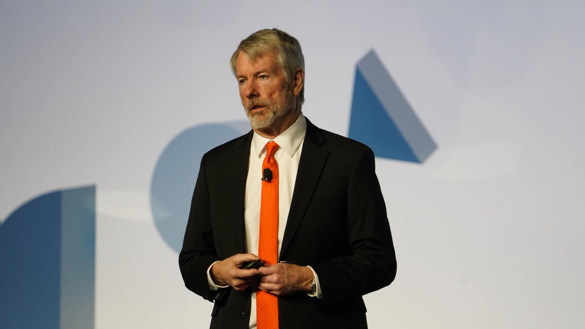 Strategy Debt Restructuring: Crucial $1.5 Billion Move by Michael Saylor's Firm 1 Michael Saylor's firm Strategy Debt Restructuring