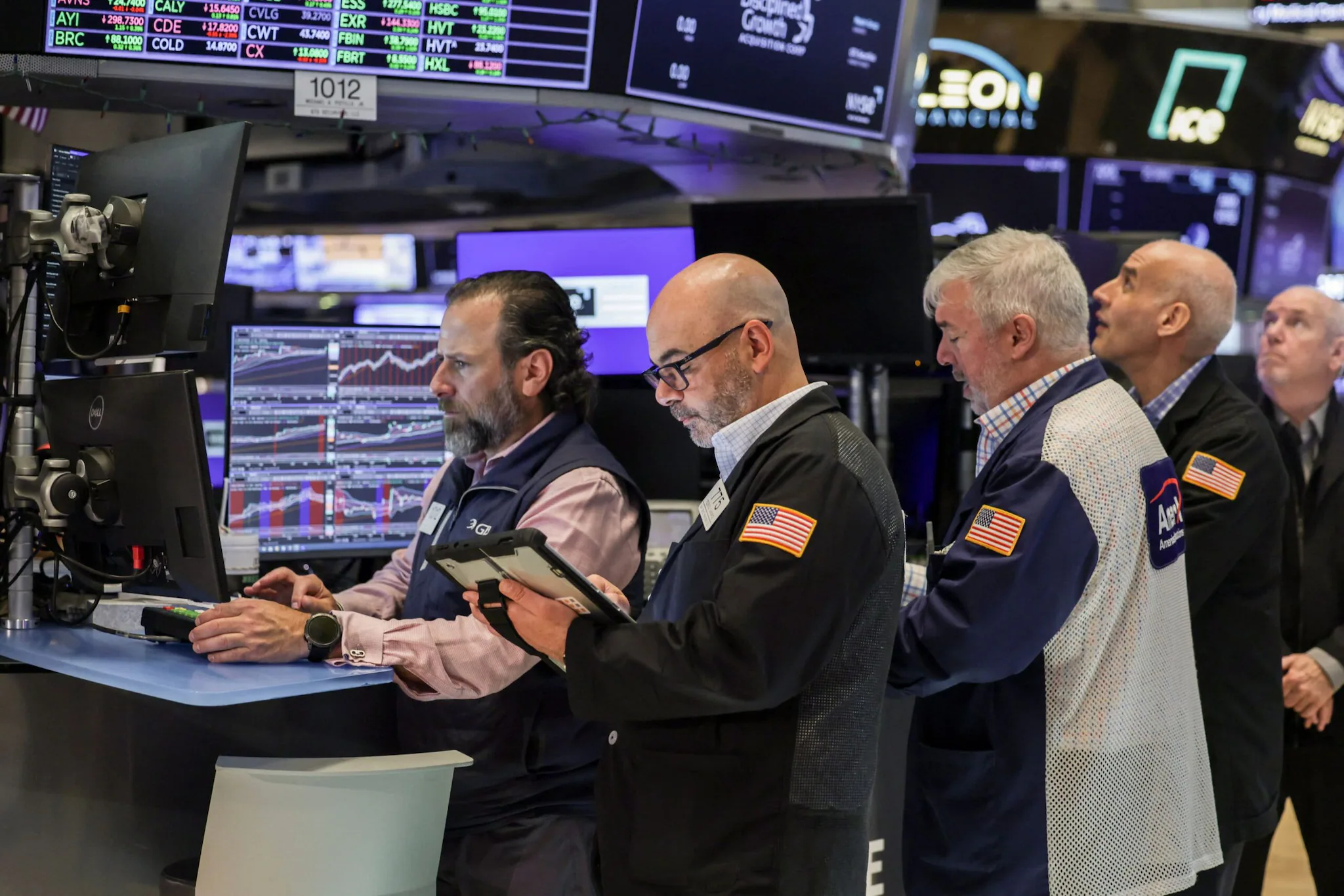 Professional financial chart showing market trends and wall street rides
