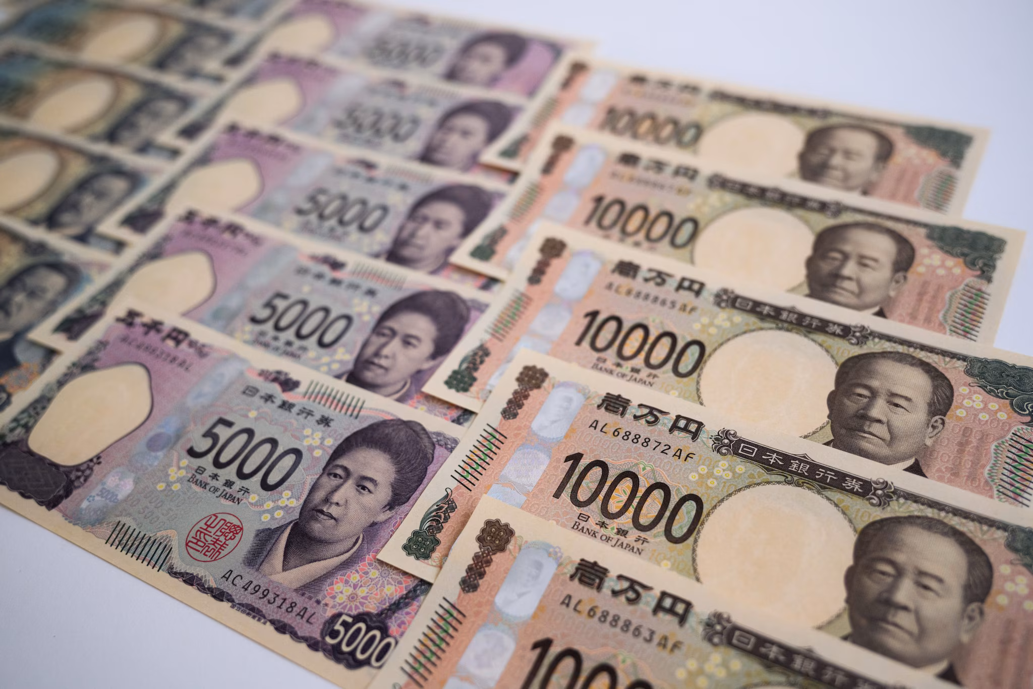 Japan may have: The Critical Hidden Strategy 1 Financial chart showing the correlation between US Treasuries and the Japanese Yen