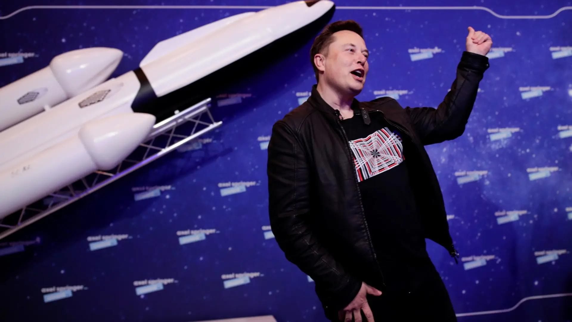 spacex's pre-ipo market: The Essential Shocking Guide 1 Professional financial chart showing volatility in spacex's pre-ipo market