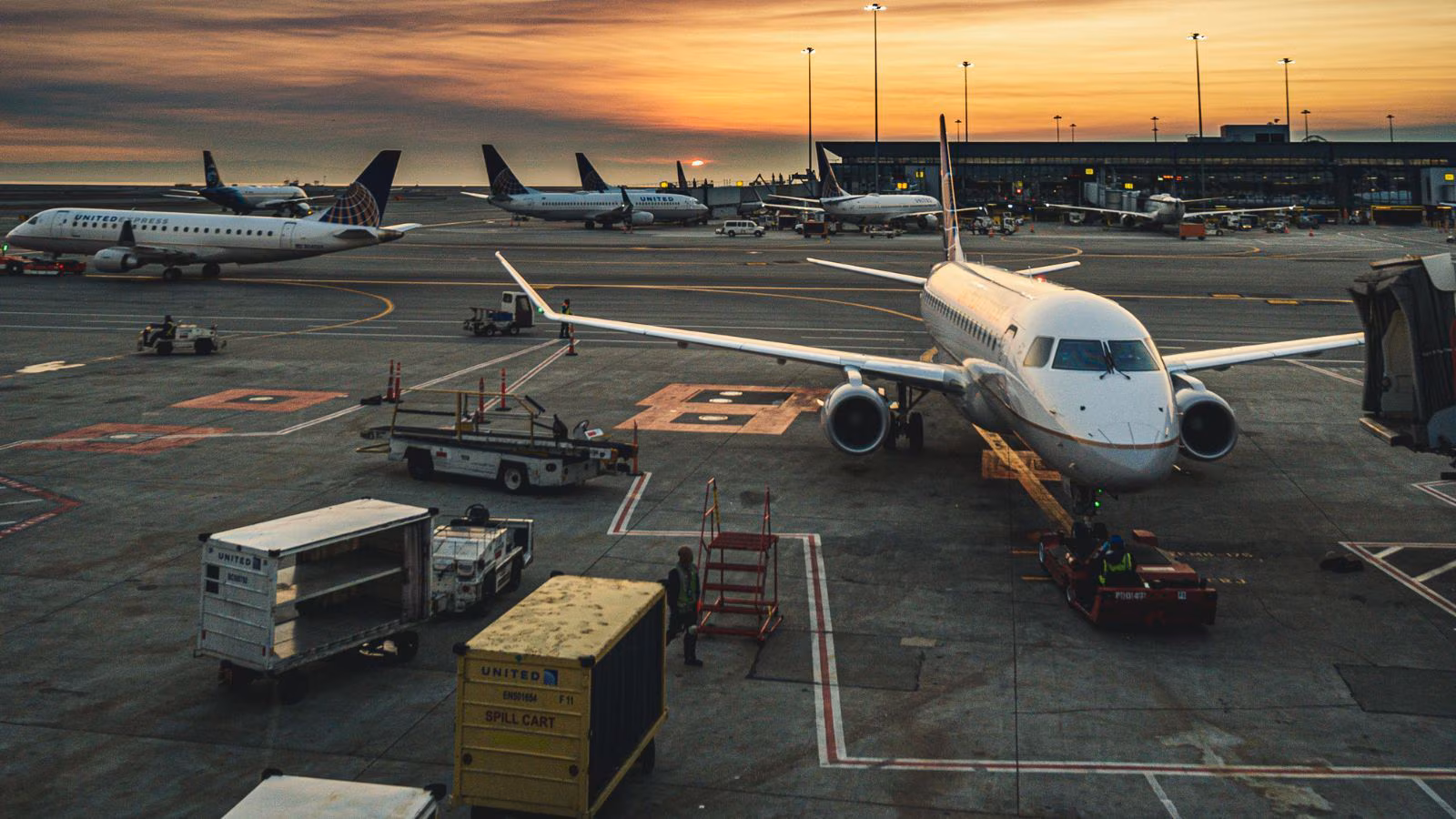 Adani launches passenger: The Latest Game-Changing Guide 1 Adani launches passenger services at Mundra Airport terminal