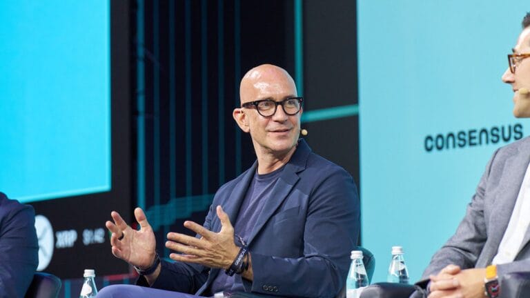 Digital representation of Securitize tokenizes $295 million stock on blockchain networks