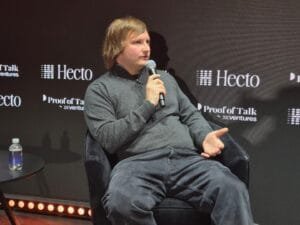 The economics behind decentralized protocol efficiency and market liquidity