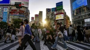 Economic chart showing the rise of Japan's core inflation and its impact on the yen