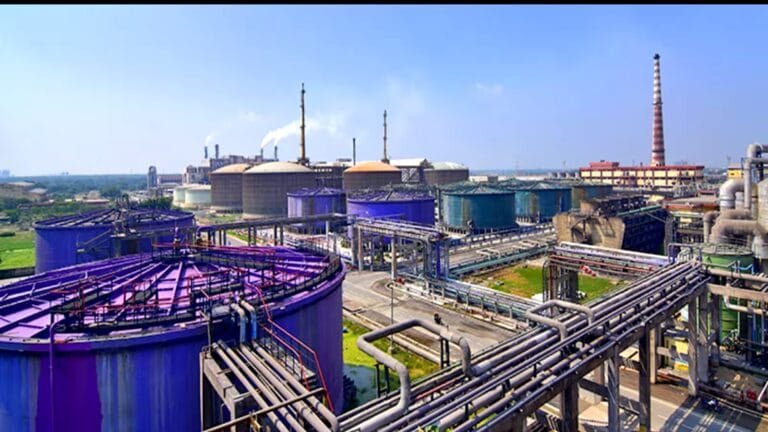 Paradeep Phosphates launches new fertilizer product for sugarcane farmers in Karnataka