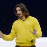 A digital interface showing Robinhood adds ai features for active traders