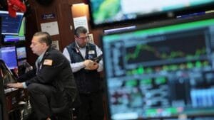Professional financial chart illustrating the strategy, strive face balance between Bitcoin and dividends